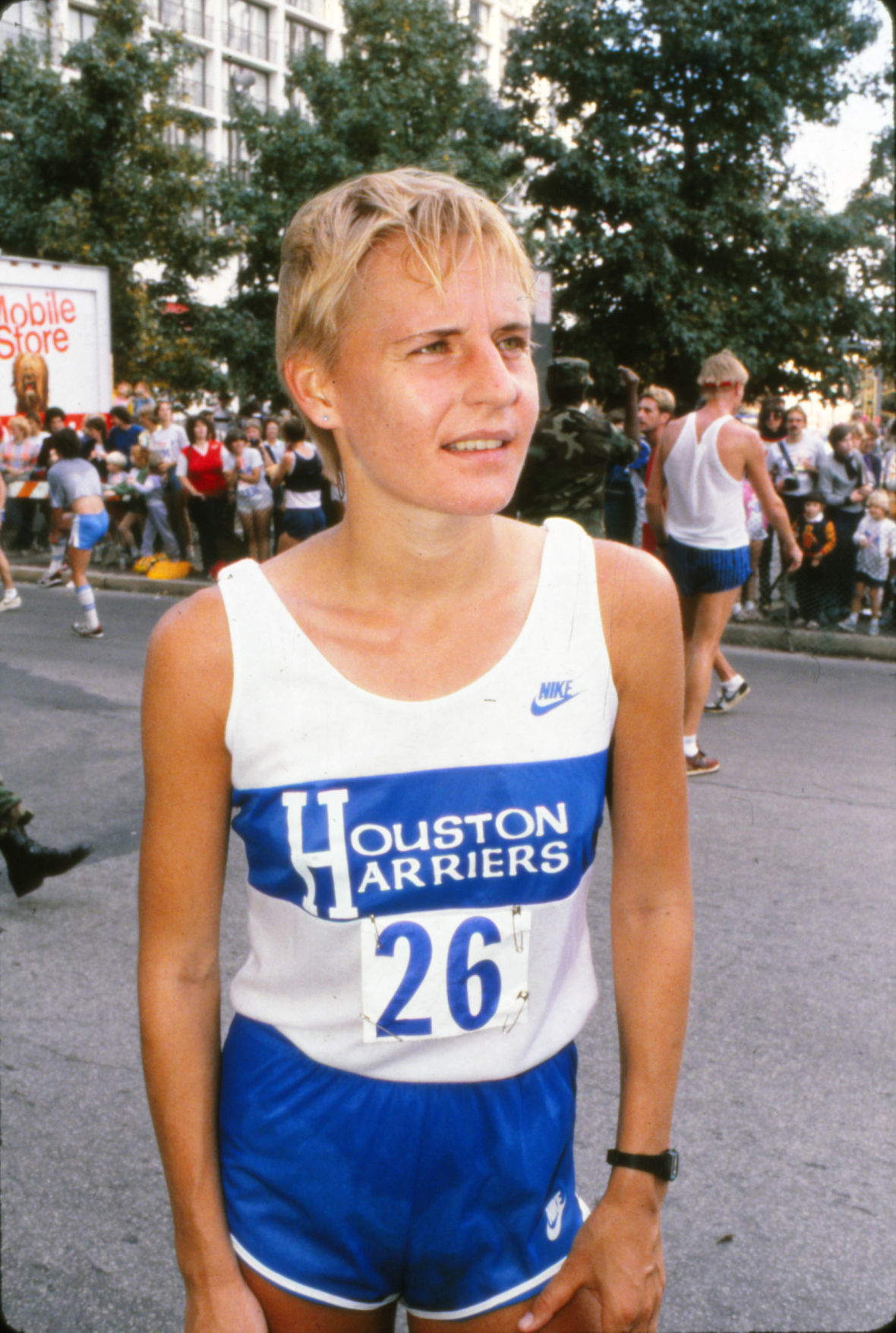 1983